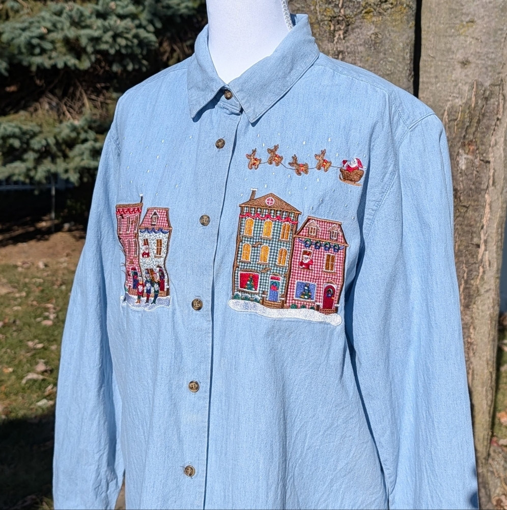 Karen Scott Women's Large Button Down Denim Christmas Embroidered Santa Snow